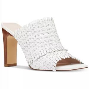 NINE WEST White Lucili Raffia Mule Slip On Sandals
